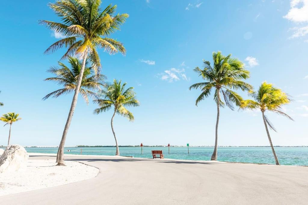 Nautilus...Ocean Front Cottage Retreat ~ Cudjoe Key Екстер'єр фото